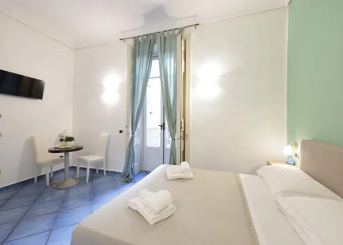 Waterfront Riviera 3*