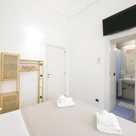 Pensión Waterfront Riviera