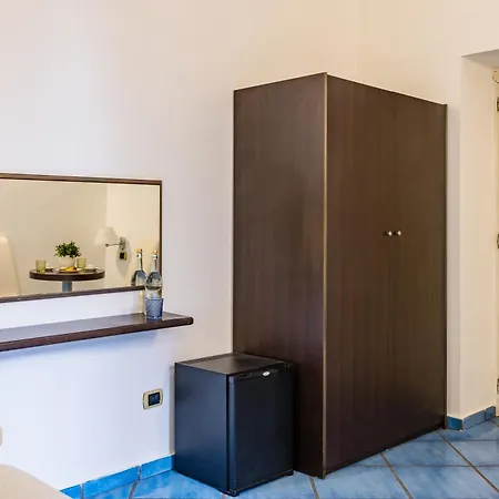 Penzion Waterfront Riviera 3*